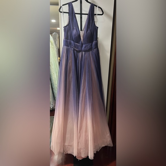 Ombré tulle ballgown - Picture 5 of 9